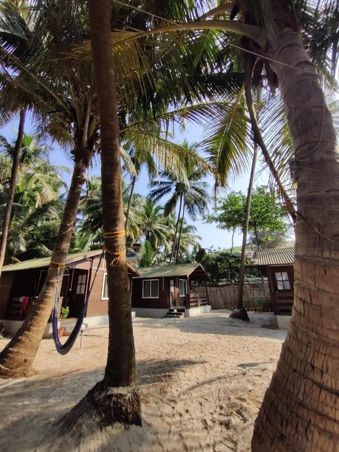 Silent Beach Resort Mandrem Extérieur photo