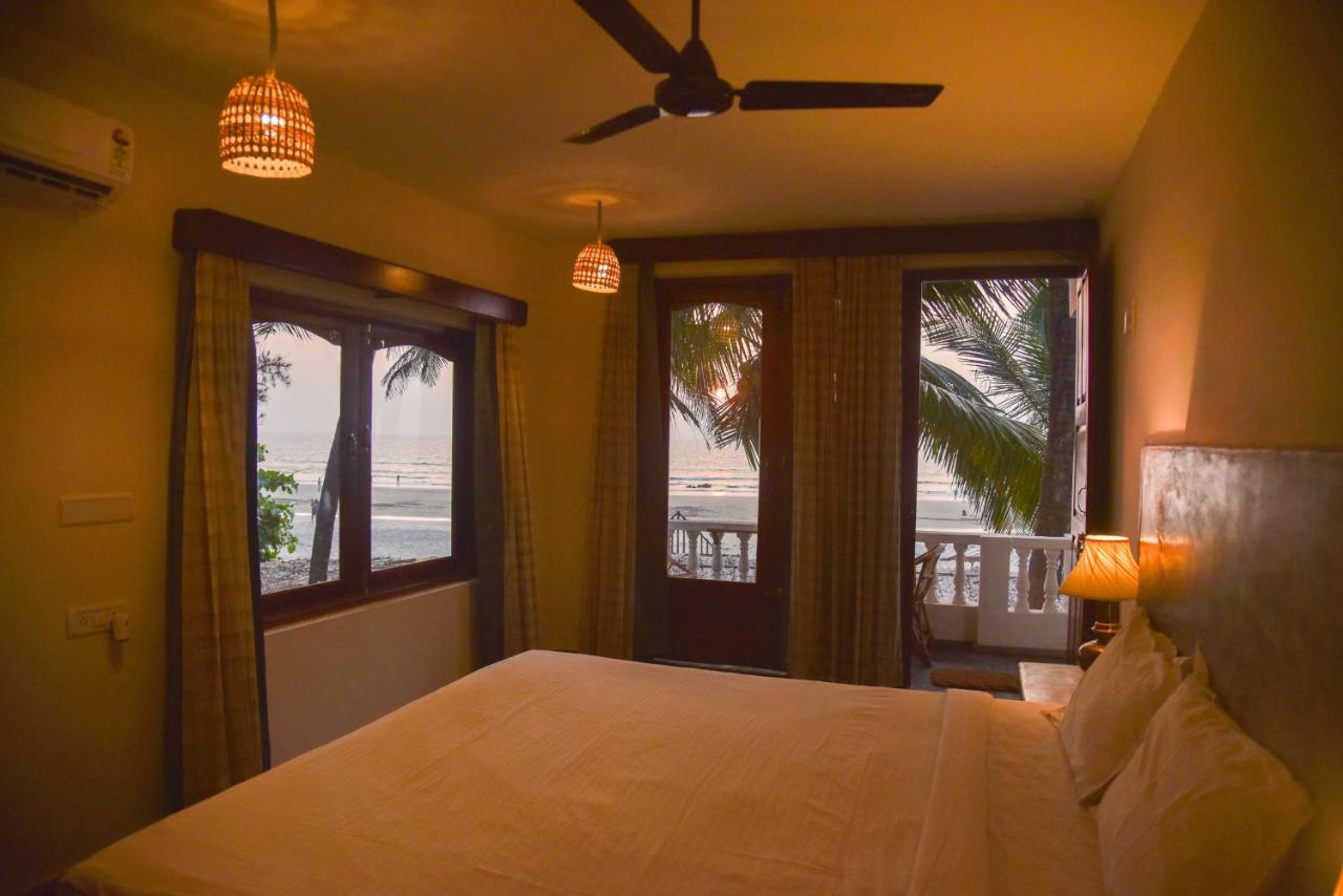 Silent Beach Resort Mandrem Extérieur photo