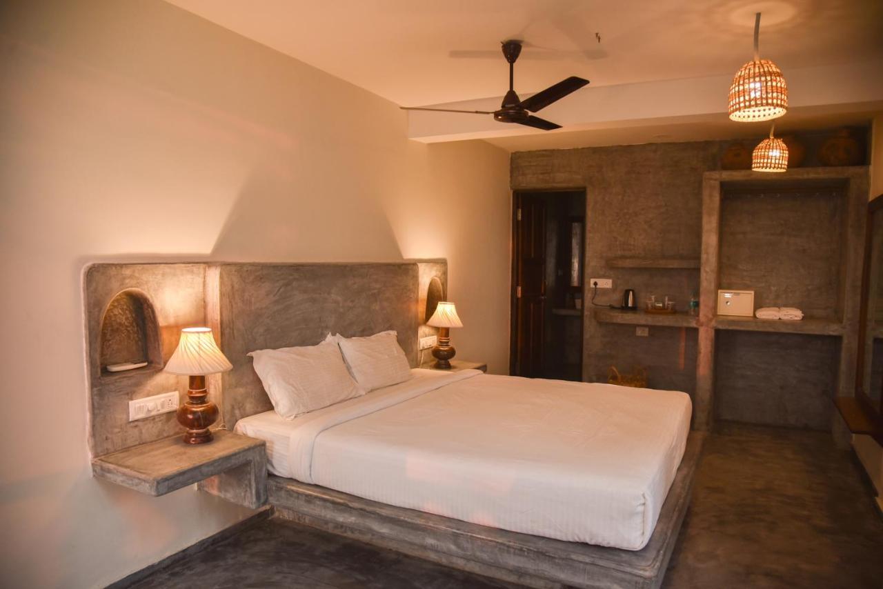 Silent Beach Resort Mandrem Extérieur photo