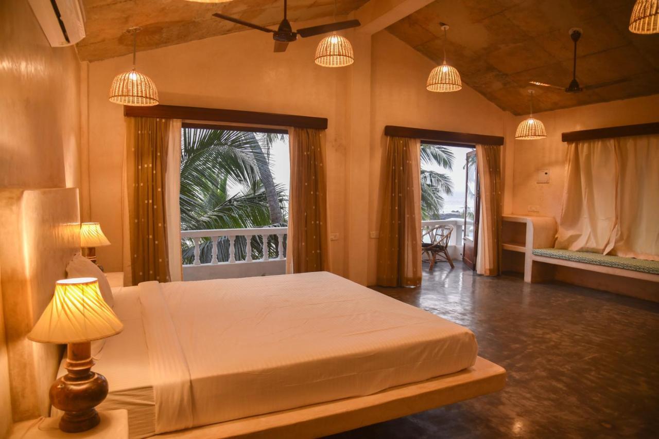 Silent Beach Resort Mandrem Extérieur photo