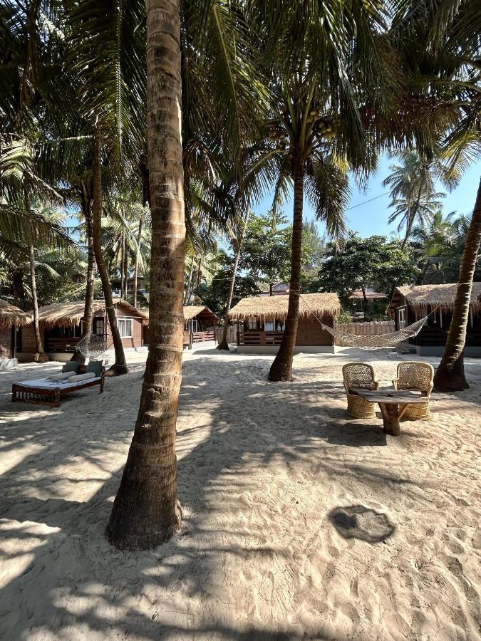 Silent Beach Resort Mandrem Extérieur photo