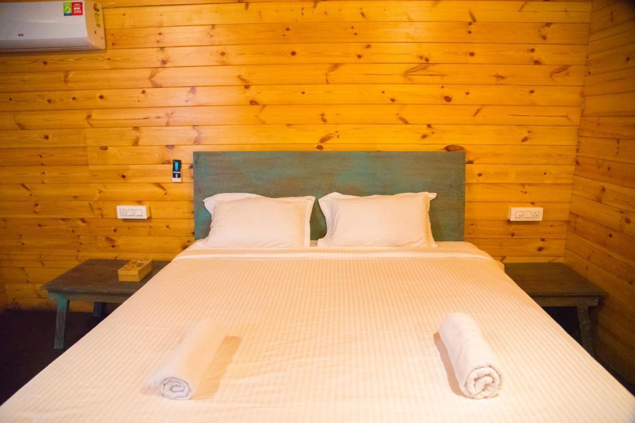 Silent Beach Resort Mandrem Extérieur photo