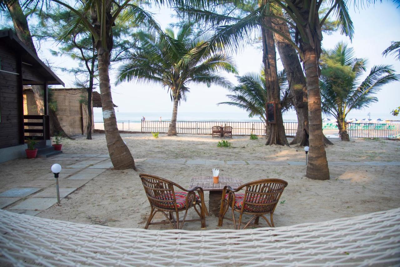 Silent Beach Resort Mandrem Extérieur photo
