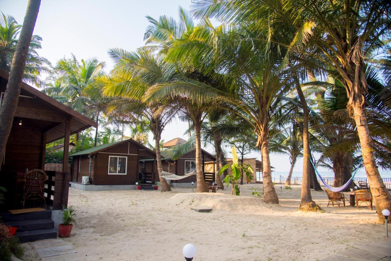 Silent Beach Resort Mandrem Extérieur photo